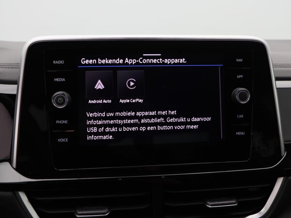 Apple Carplay/Android Auto