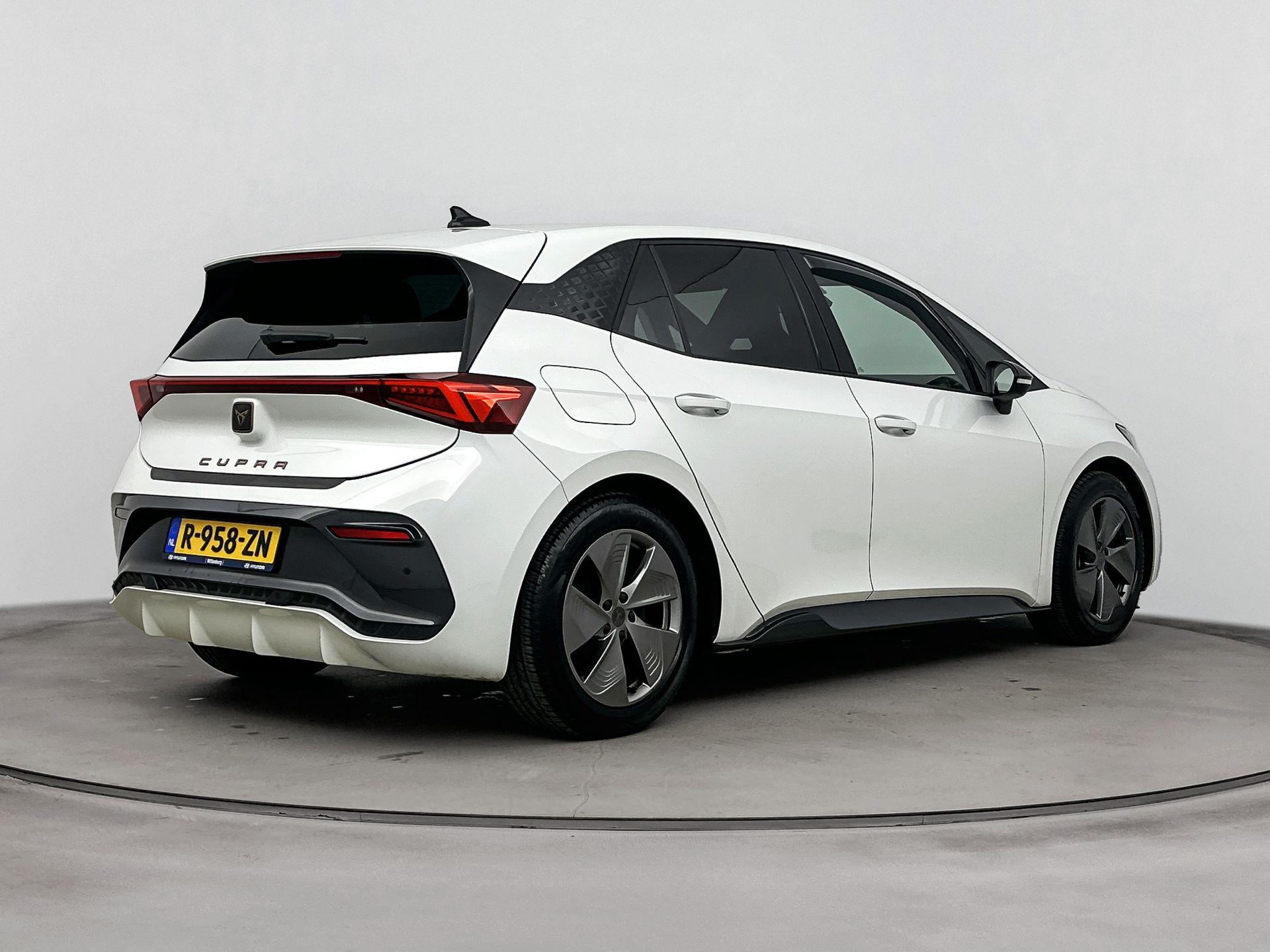 CUPRA Born Essential 62 kWh - Afbeelding 2