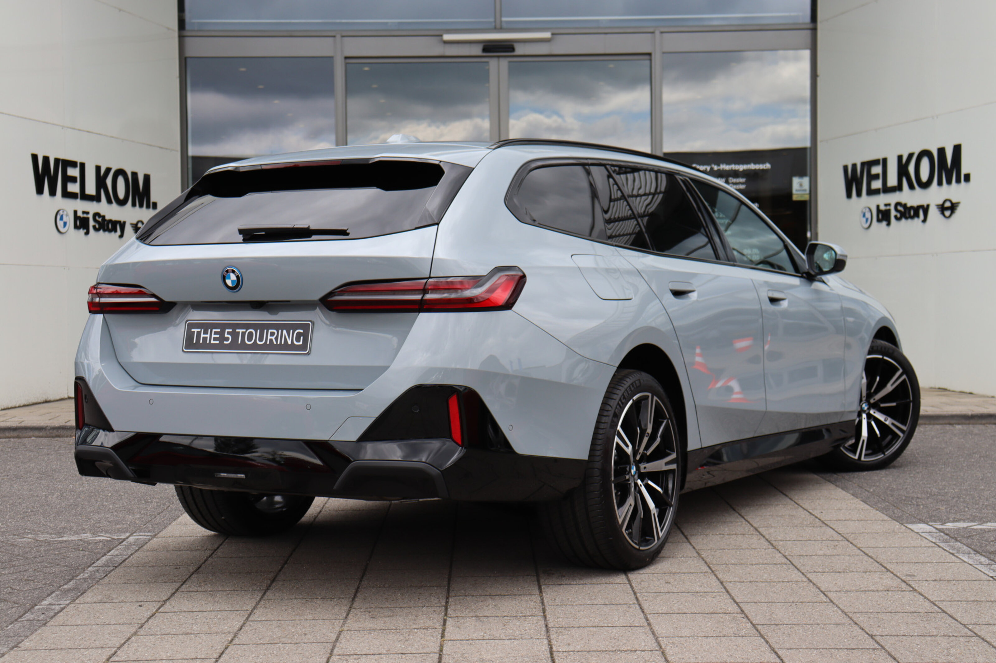 BMW 5 Serie Touring 530e M Sport Automaat