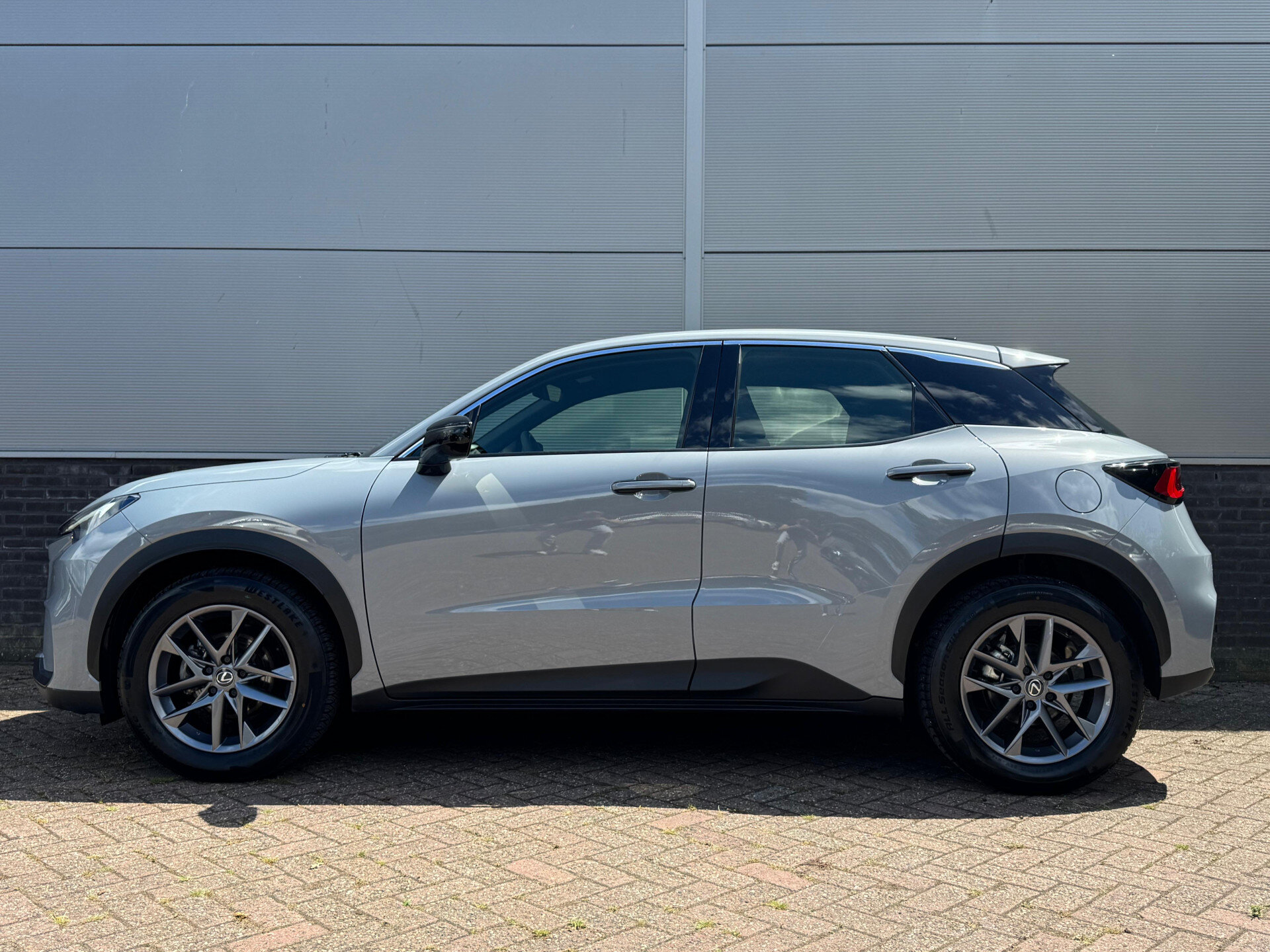 Lexus LBX Business Line Limited - Afbeelding 2
