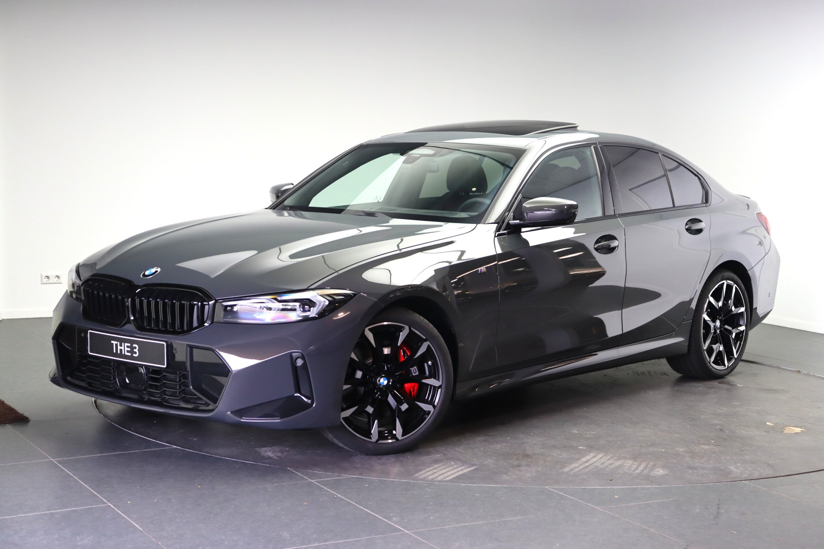 BMW 3 Serie 330i xDrive M Sport Automaat