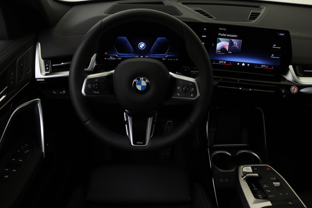 BMW X2 22