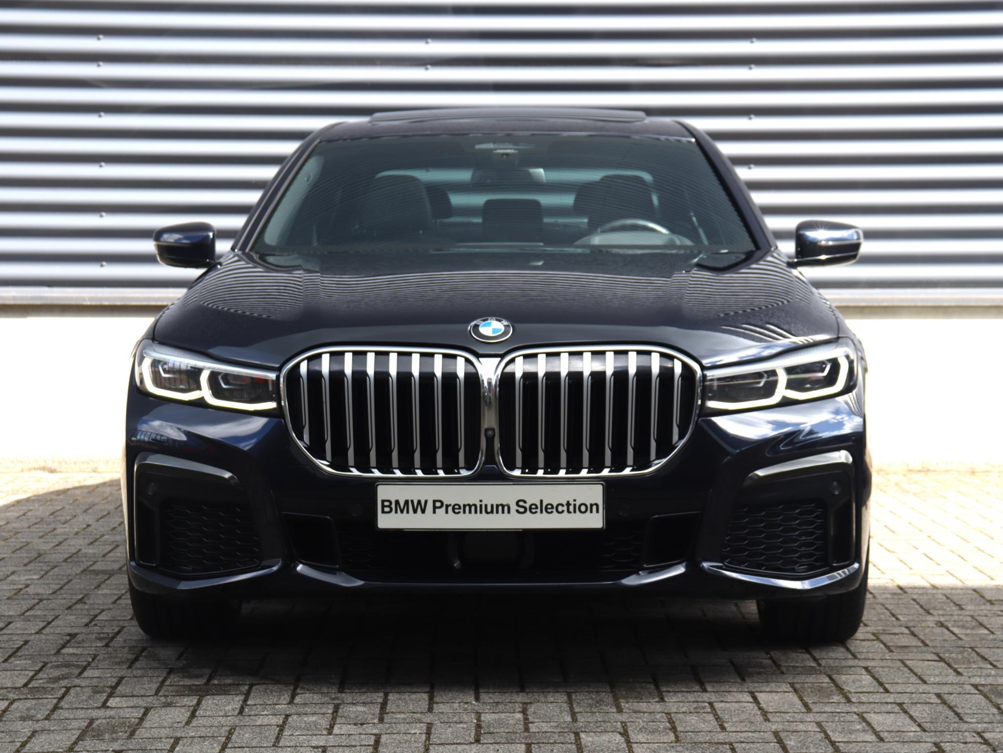 BMW 7 Serie Sedan 745e - Afbeelding 3