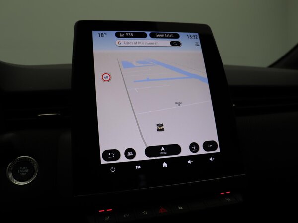 EASY LINK multimedia- en navigatiesysteem met 9,3" touchscreen EASY LINK multimedia- en navigatiesysteem met 9,3" touchscreen