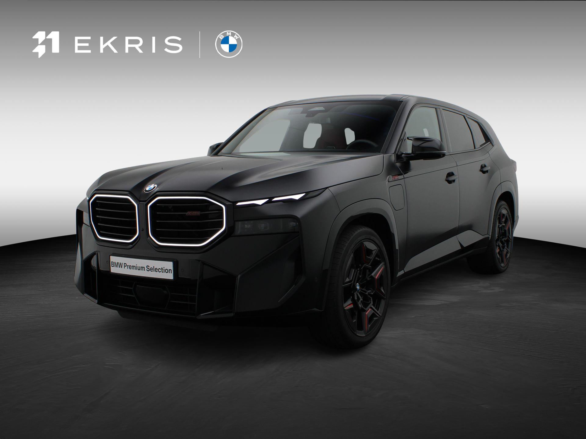 BMW XM PHEV Label Red
