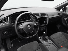 Volkswagen Tiguan 1.5 TSi 150 Pk Automaat R-Line - Afbeelding 3
