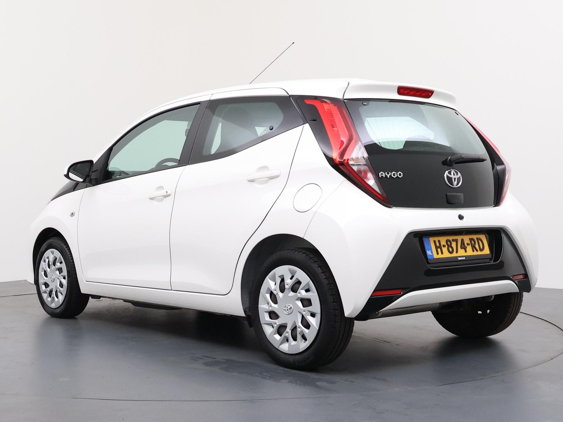 Toyota Aygo 1.0 VVT-i x-play - Afbeelding 3