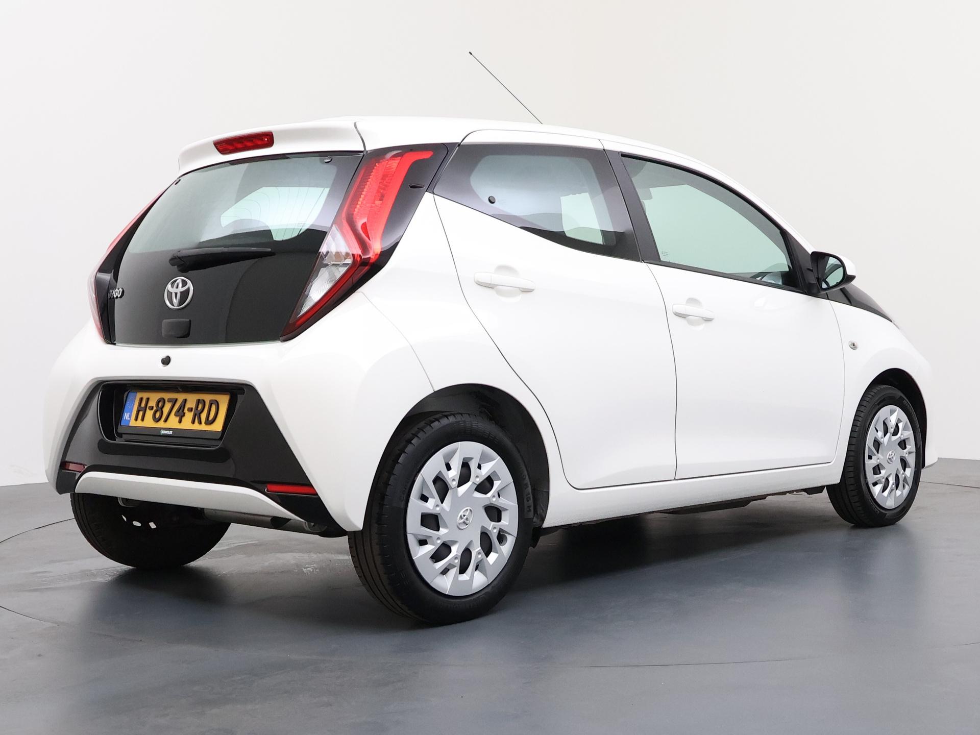 Toyota Aygo 1.0 VVT-i x-play - Afbeelding 5
