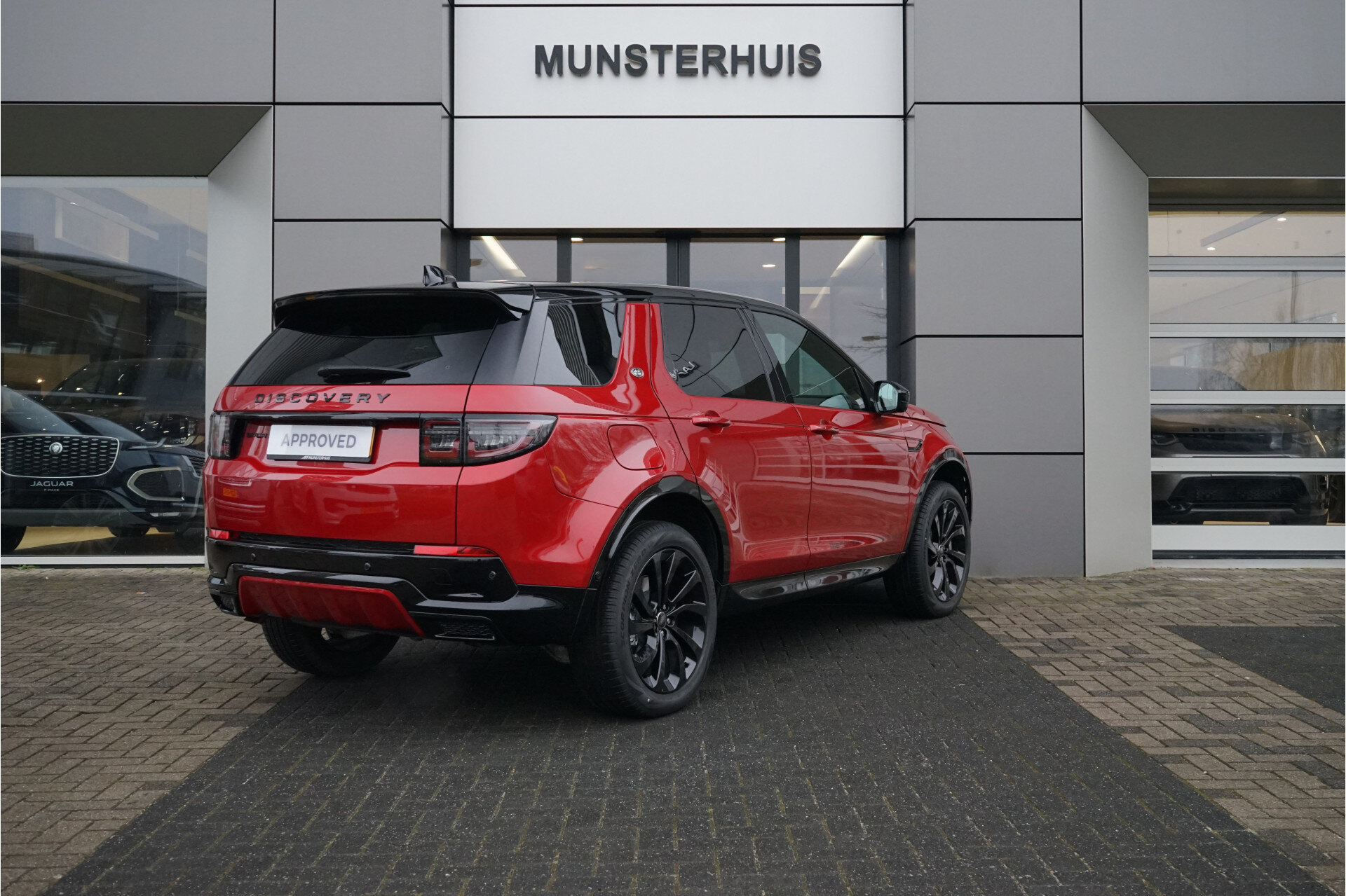 Land Rover Discovery Sport P270e PHEV Dynamic Edition | Occasion Lease vanaf € 1.004,00 p/m - Afbeelding 2
