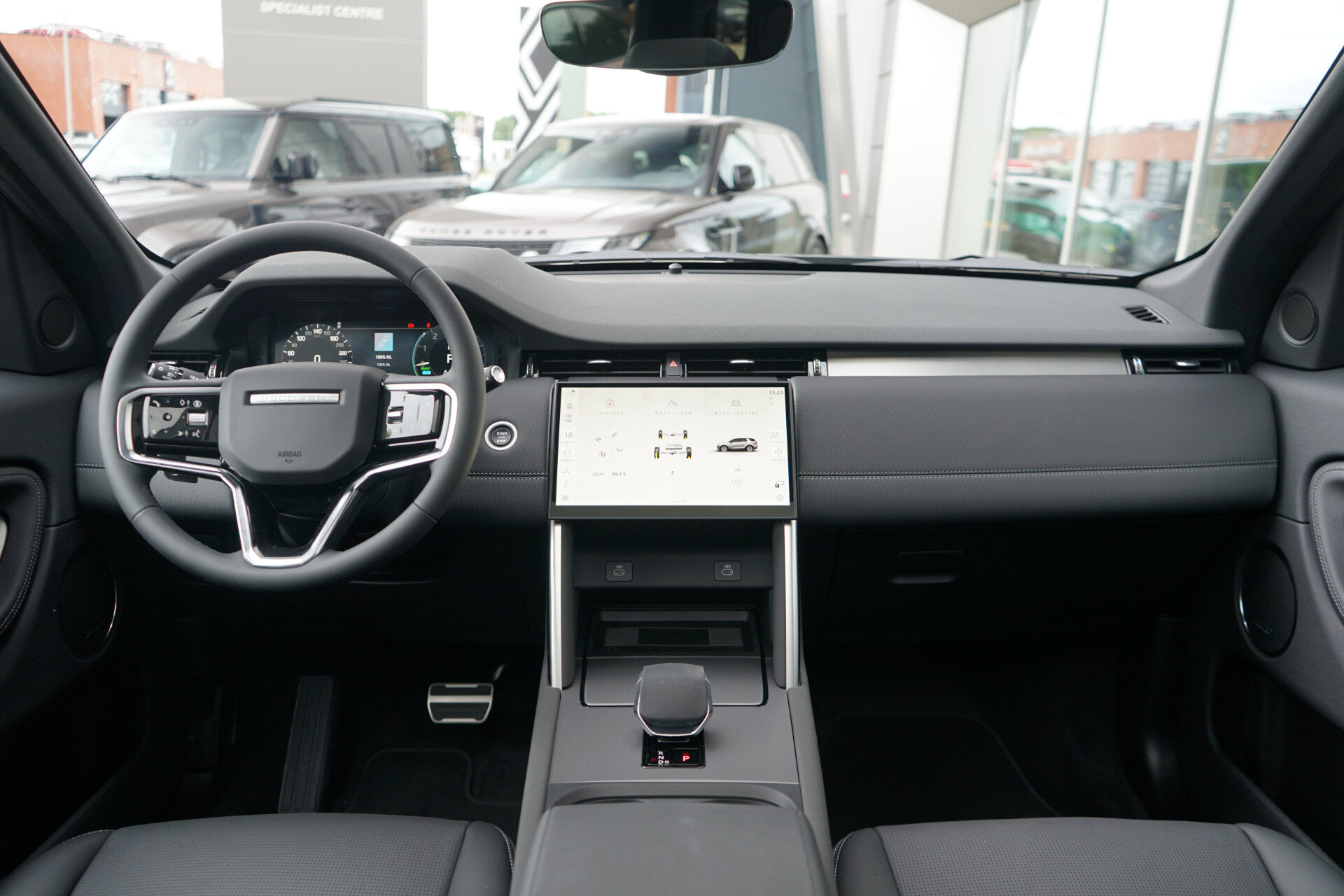 Land Rover Discovery Sport P270e PHEV Dynamic SE Occasion Lease vanaf € 1.194,00 p/m - Afbeelding 4