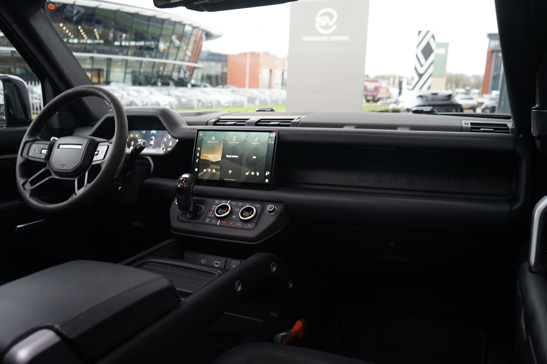 Land Rover Defender 110 5.0 P525 110 V8 - Afbeelding 3