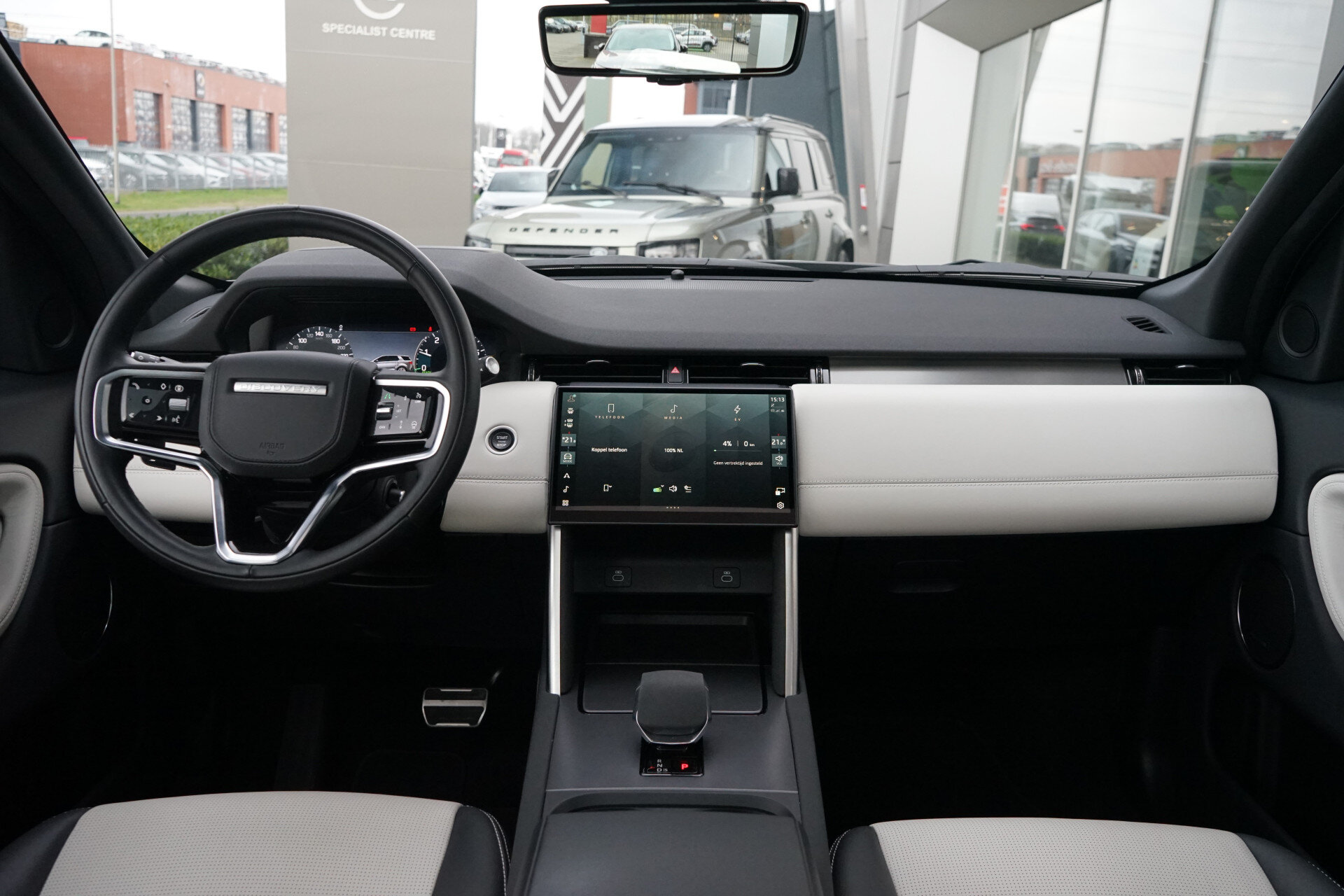 Land Rover Discovery Sport P300e PHEV Dynamic HSE | Occasion Lease vanaf € 1.104,00 p/m | - Afbeelding 4