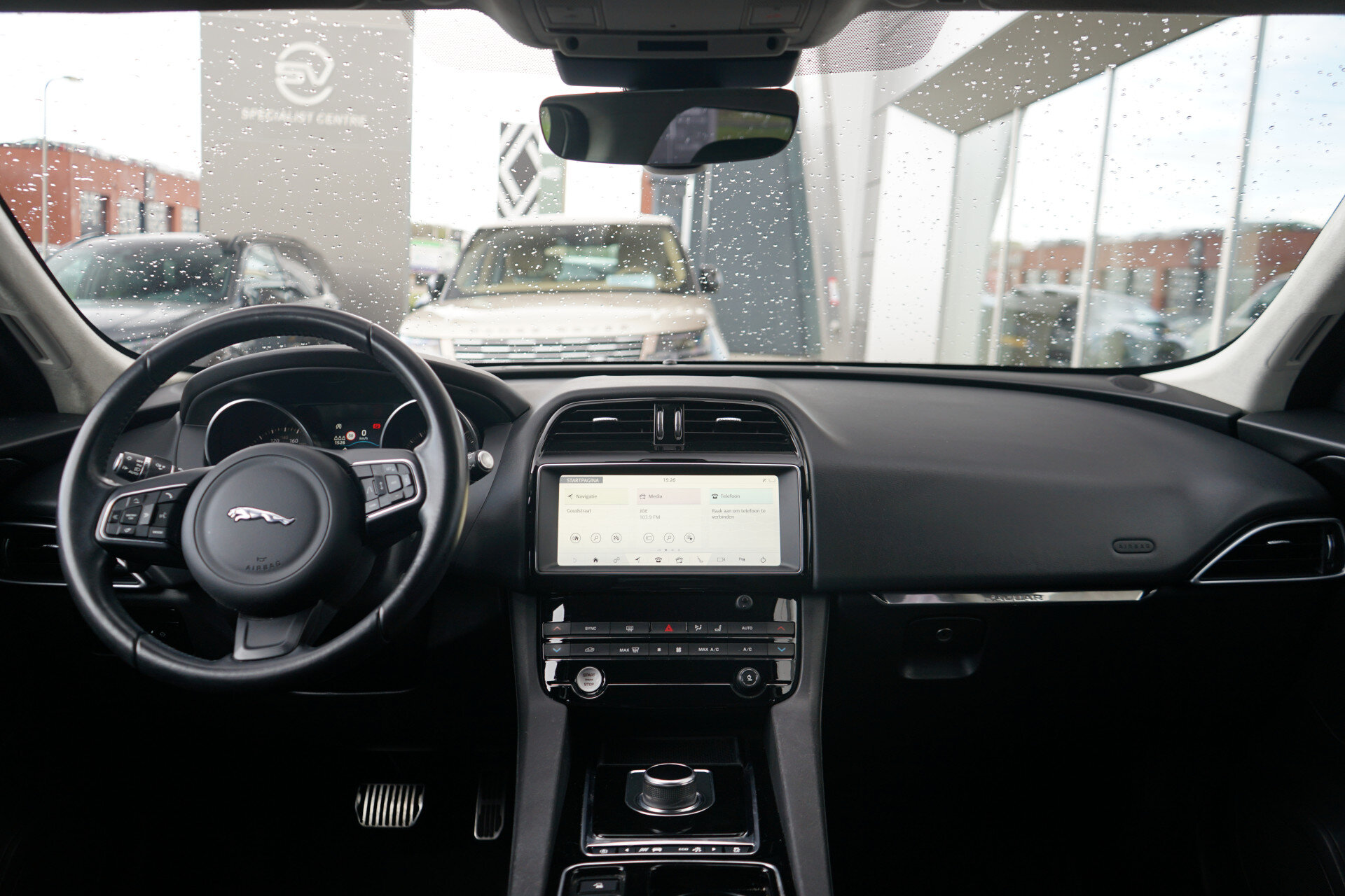 Jaguar F-PACE 2.0t AWD Pure - Afbeelding 3