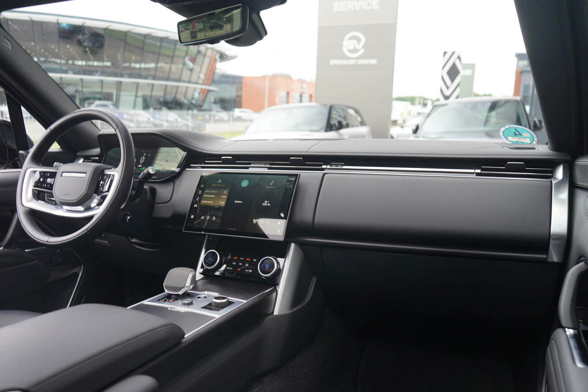 Land Rover Range Rover 3.0 P440e LWB Autobiography PHEV - Afbeelding 3