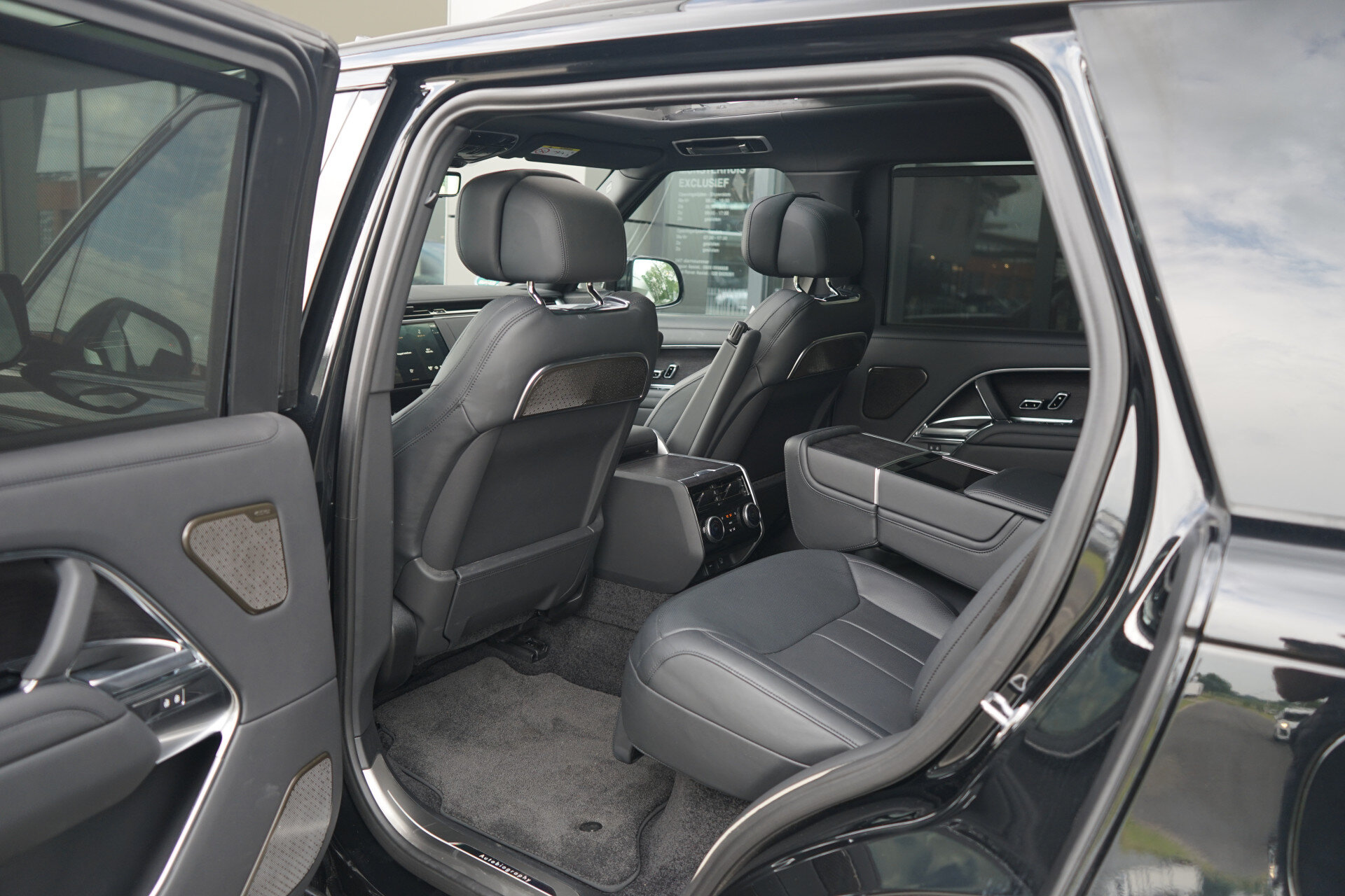 Land Rover Range Rover 3.0 P440e LWB Autobiography PHEV - Afbeelding 5