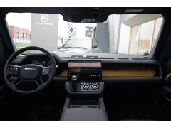 Land Rover Defender 110 P300e 110 Trophy Edition - Afbeelding 4