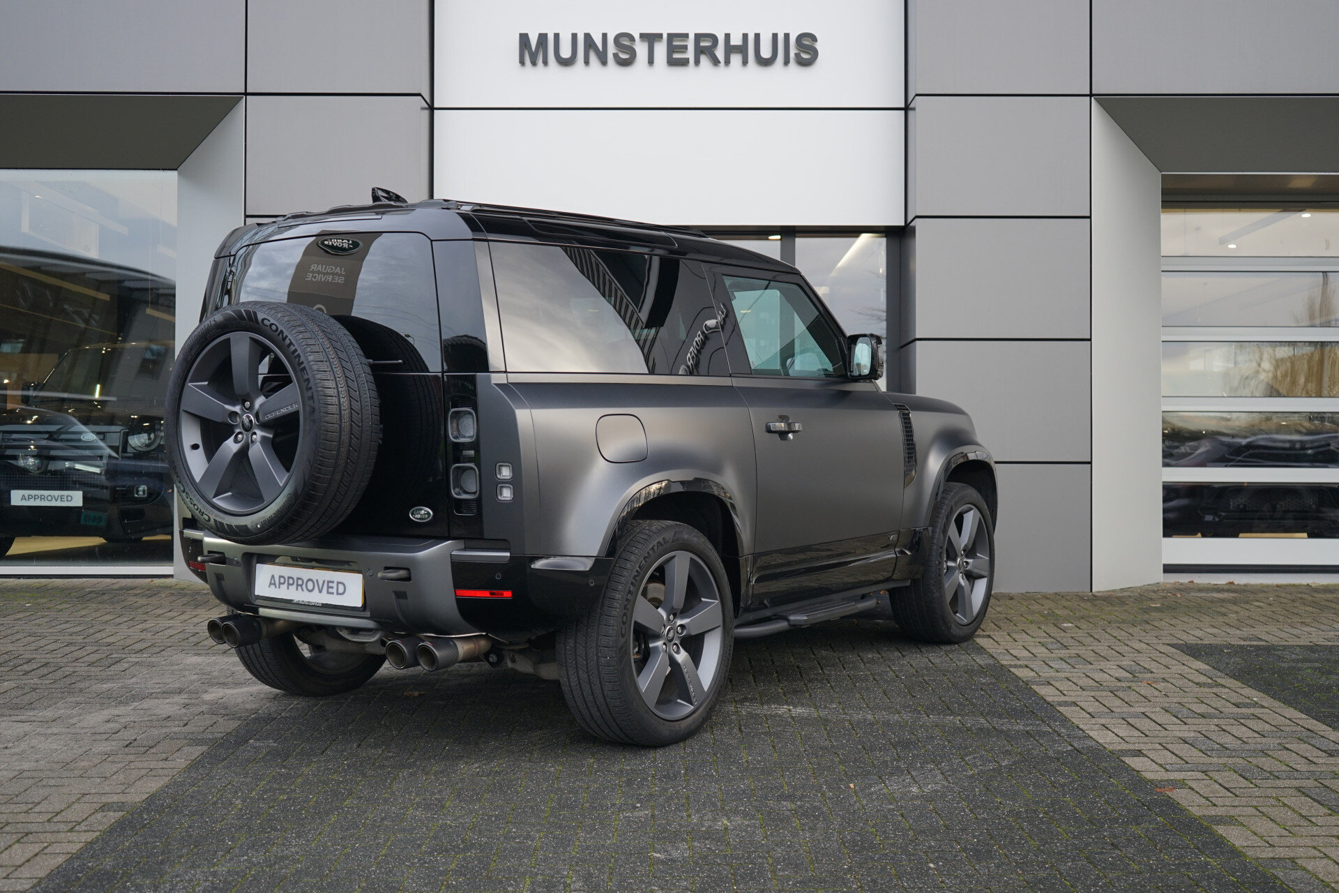 Land Rover Defender 5.0 P525 90 V8 Carpathian Edition - Afbeelding 2