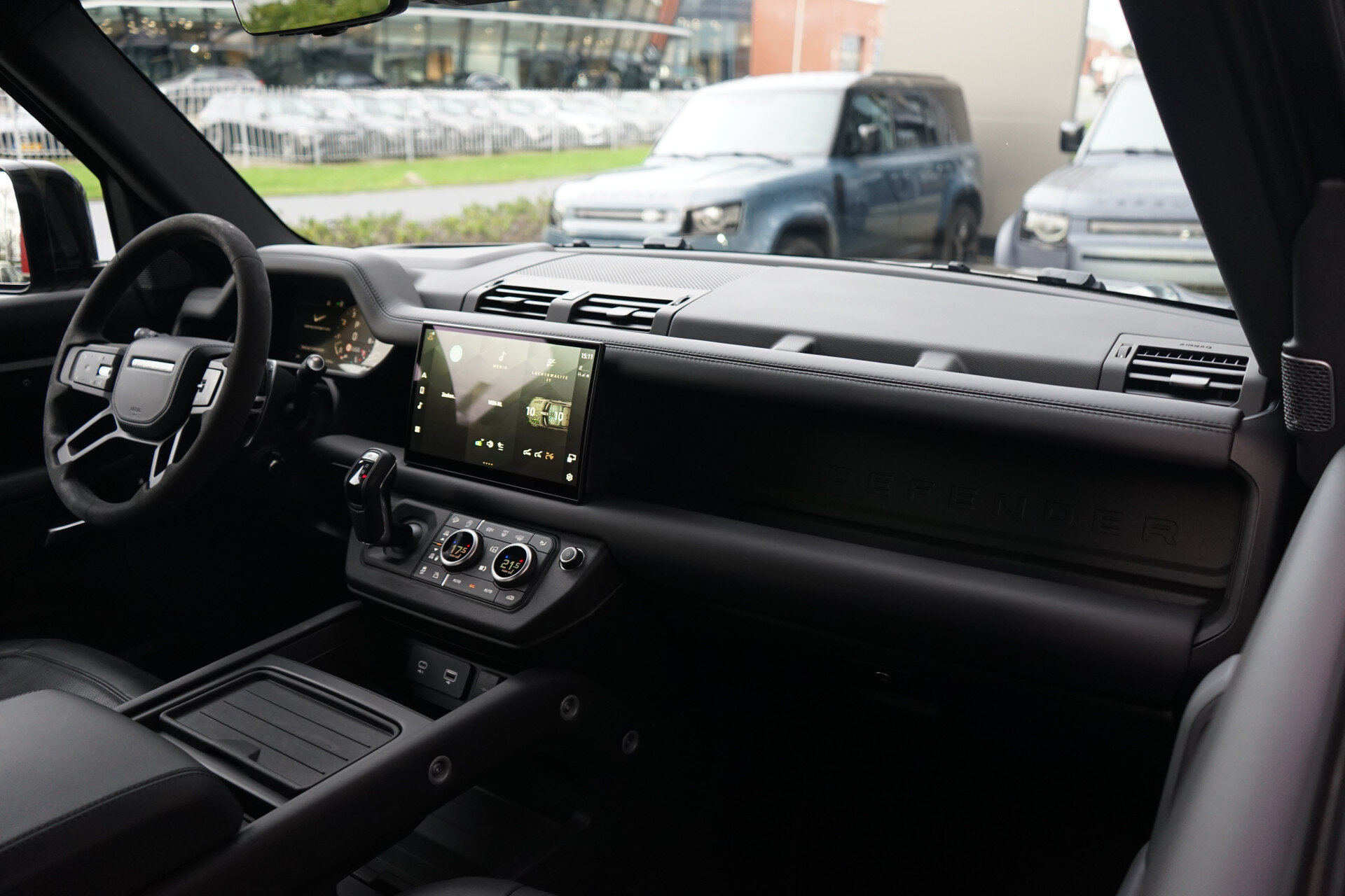 Land Rover Defender 5.0 P525 90 V8 Carpathian Edition - Afbeelding 3