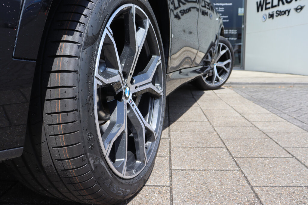 BMW X5 15