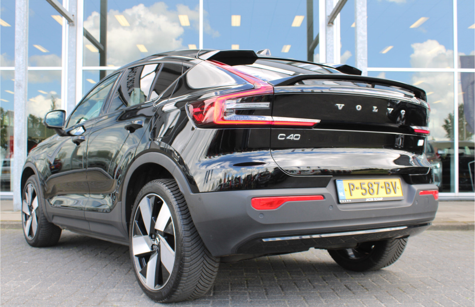 Volvo C40 408PK Recharge Twin Intro Edition 78 kWh - Afbeelding 3