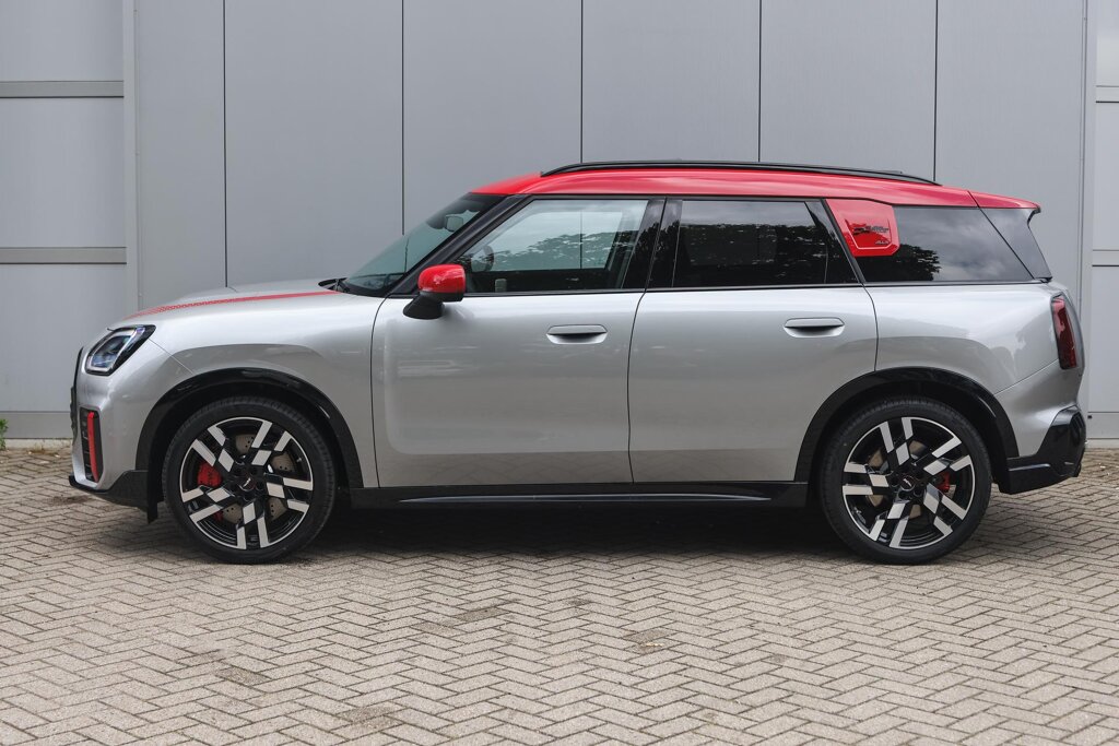 MINI Countryman 8