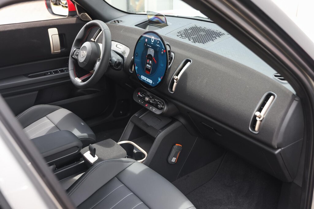 MINI Countryman 11