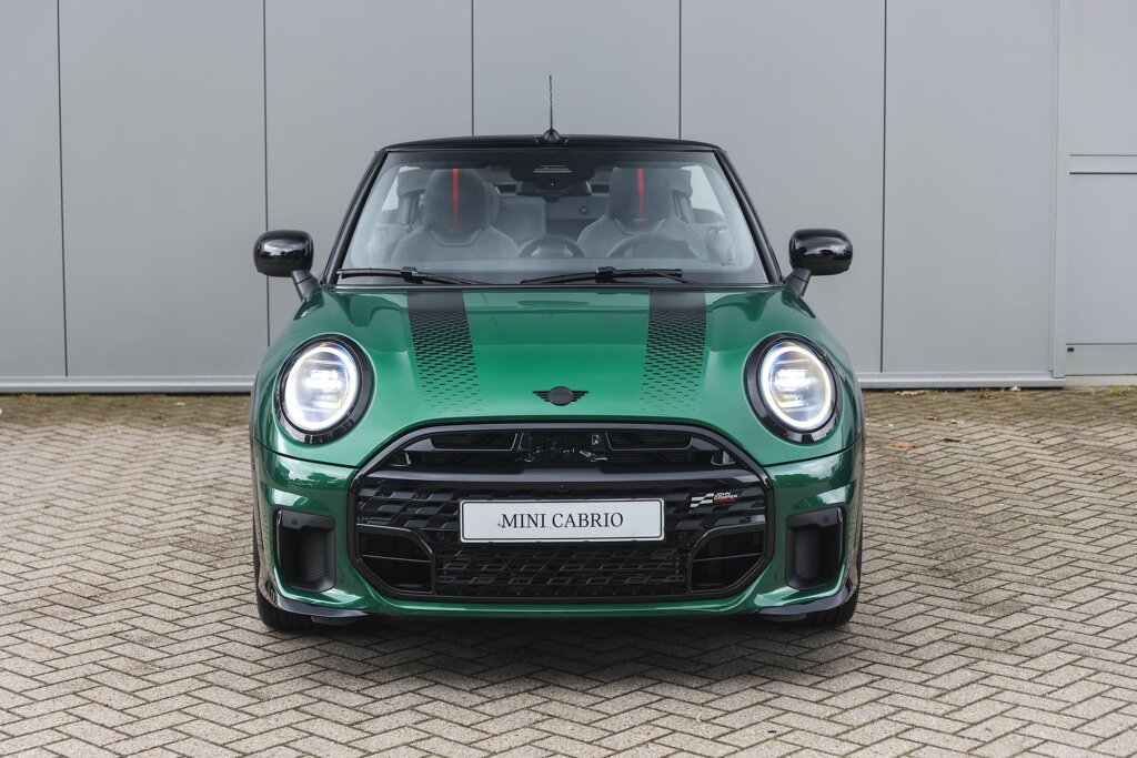 MINI Cooper Cabrio 5