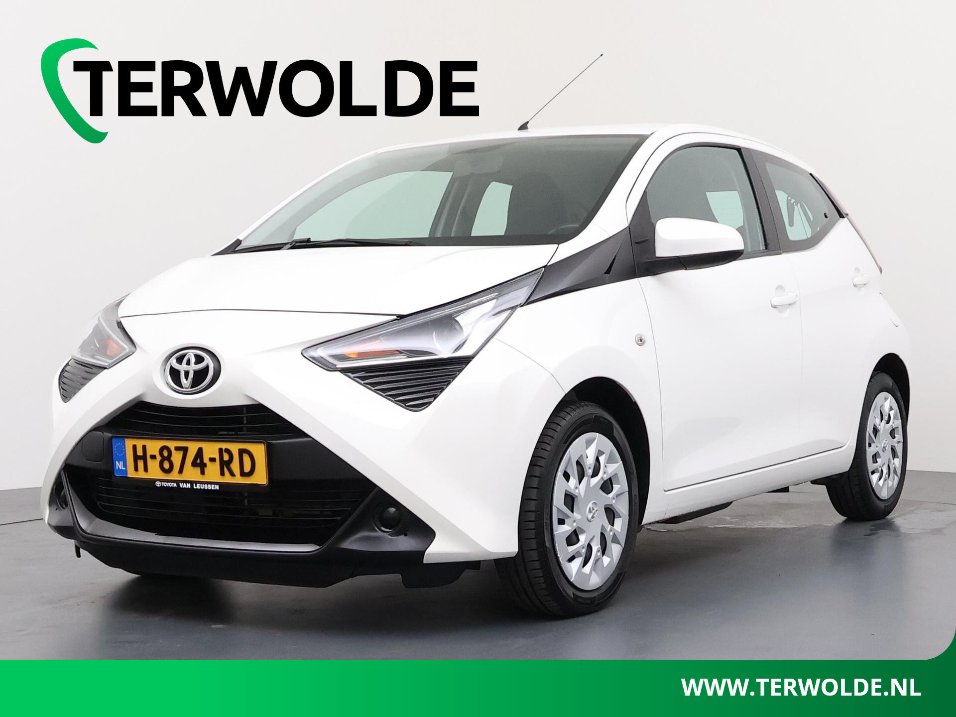 Toyota Aygo 1.0 VVT-i x-play