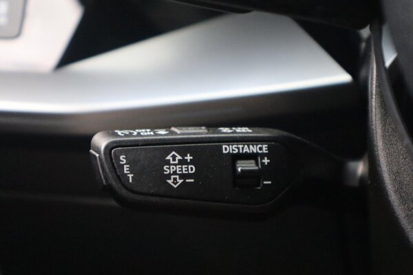 cruise control adaptief met Stop&Go cruise control adaptief met Stop&Go