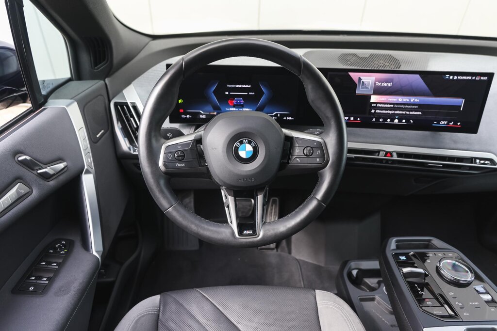 BMW iX 3