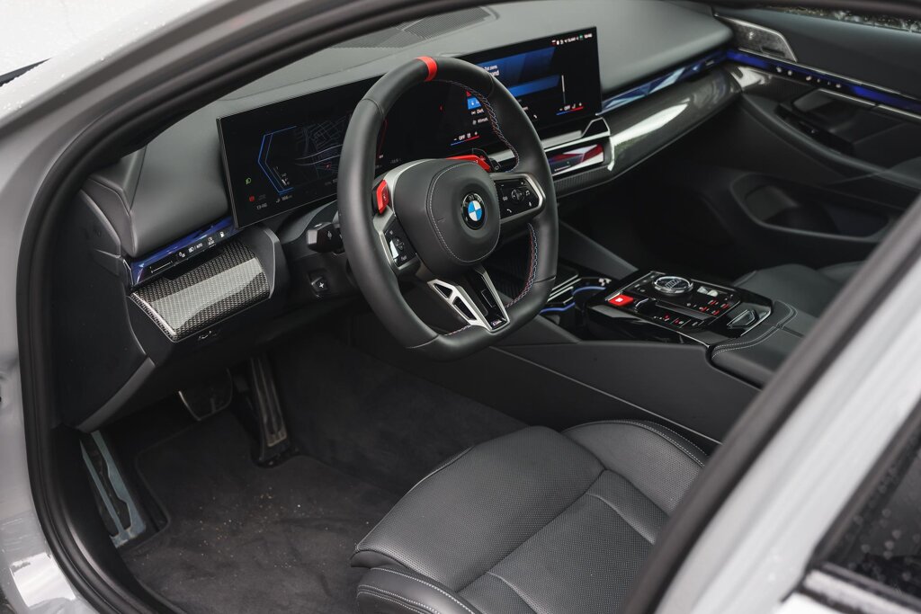 BMW M5 9