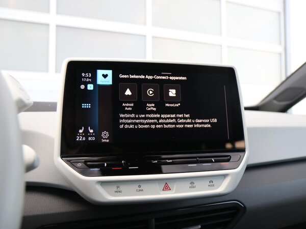 Apple Carplay/Android Auto Apple Carplay/Android Auto