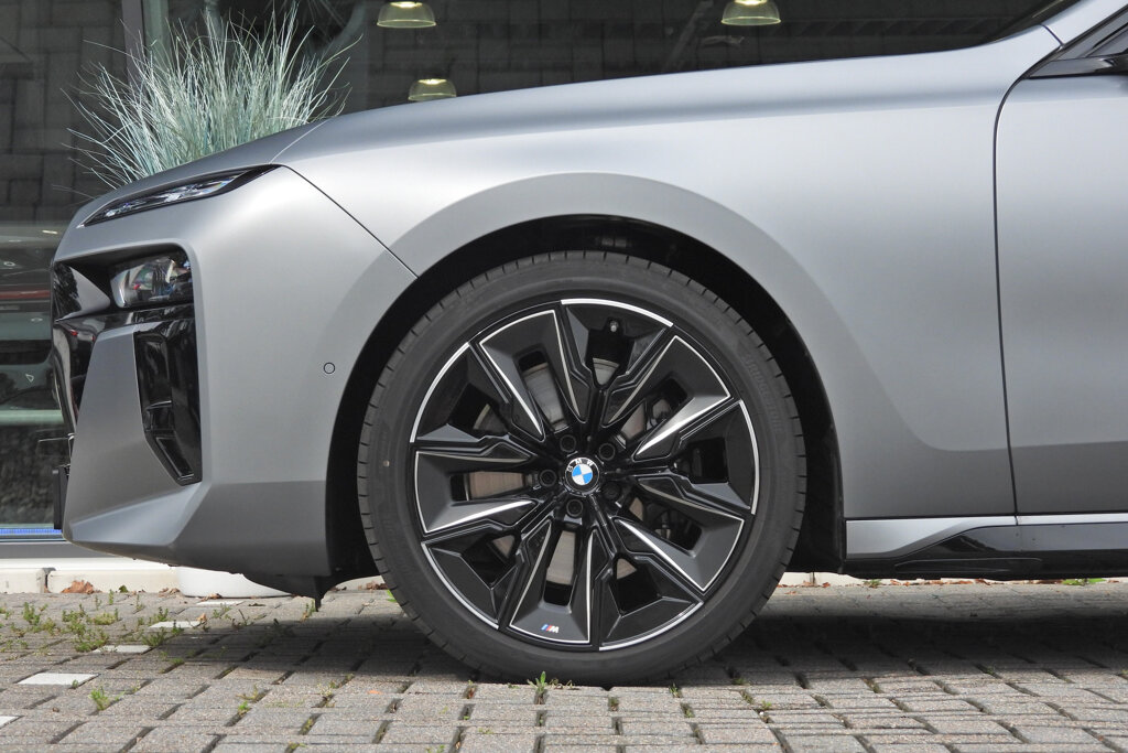 BMW 7 Serie 26