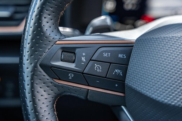 cruise control adaptief cruise control adaptief