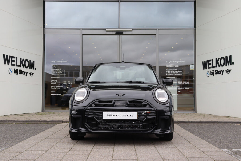 MINI Cooper Cabrio 3