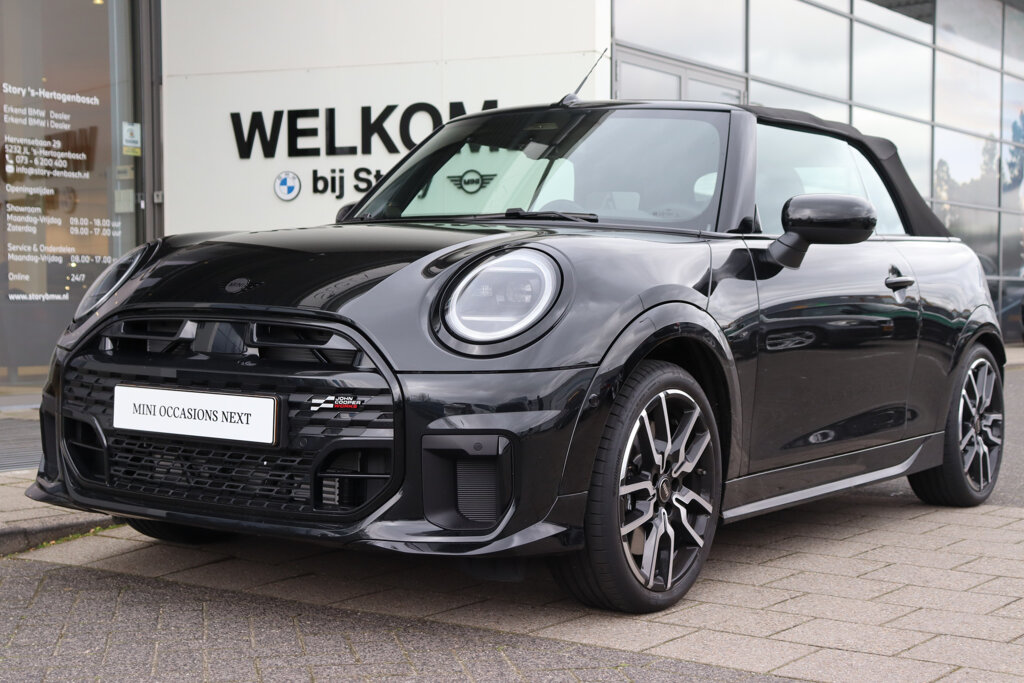 MINI Cooper Cabrio 5