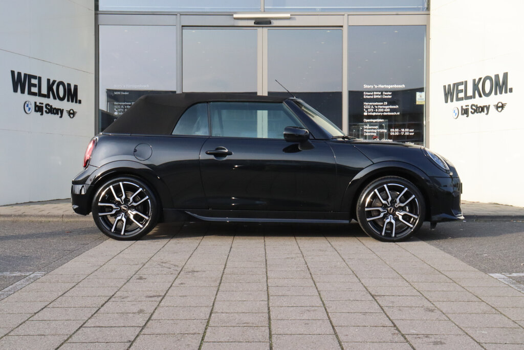 MINI Cooper Cabrio 9