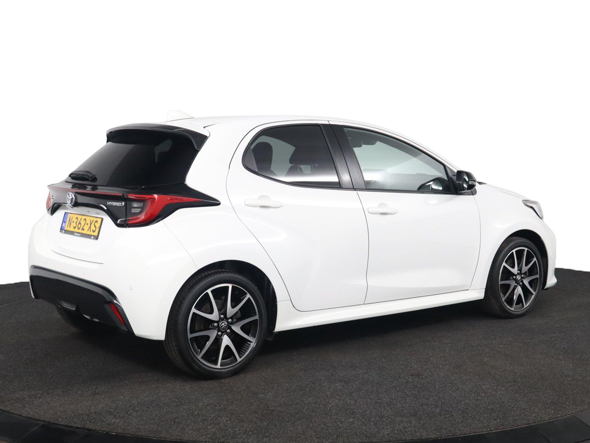 Toyota Yaris 1.5 Hybrid Executive - Afbeelding 2