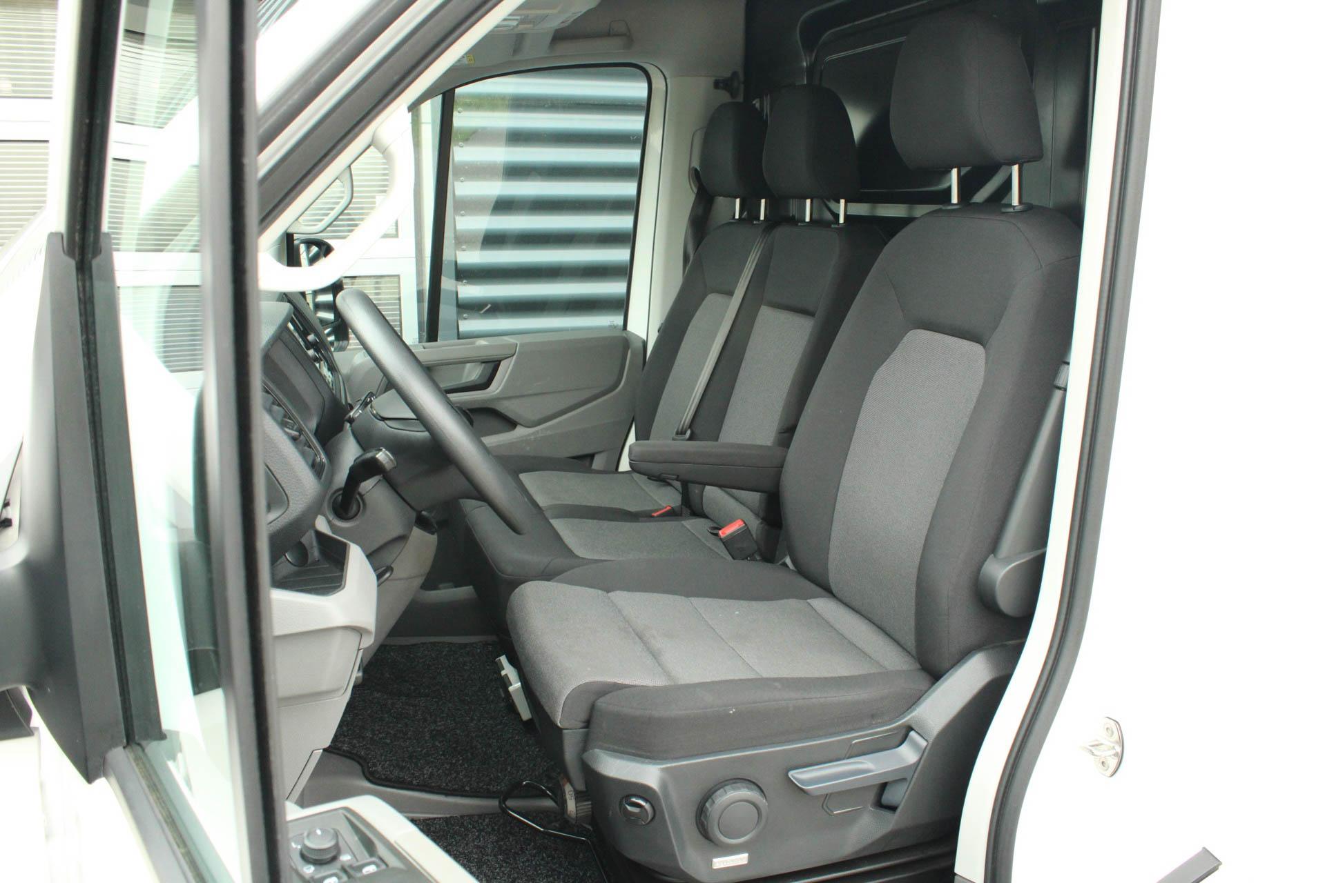 Volkswagen Crafter 35 2.0 TDI 140pk L4H3 Highline EURO 6 - Afbeelding 4