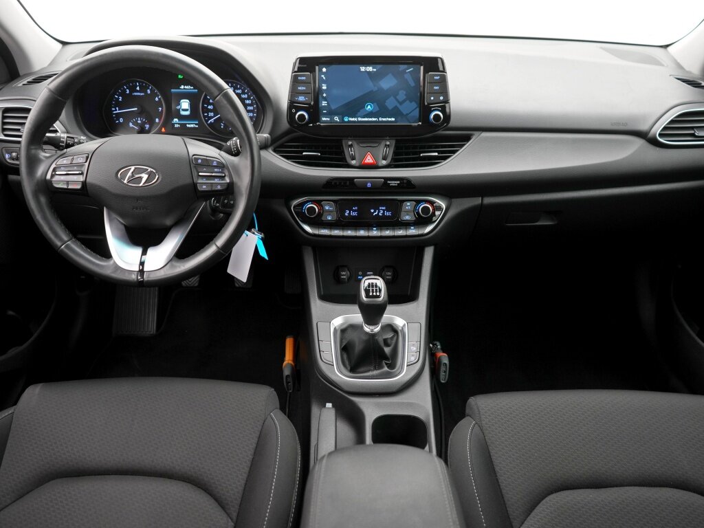Hyundai i30 Wagon 1.4 T-GDI Comfort | Navigatie | Trekhaak | Dealer Onderhouden - Afbeelding 3