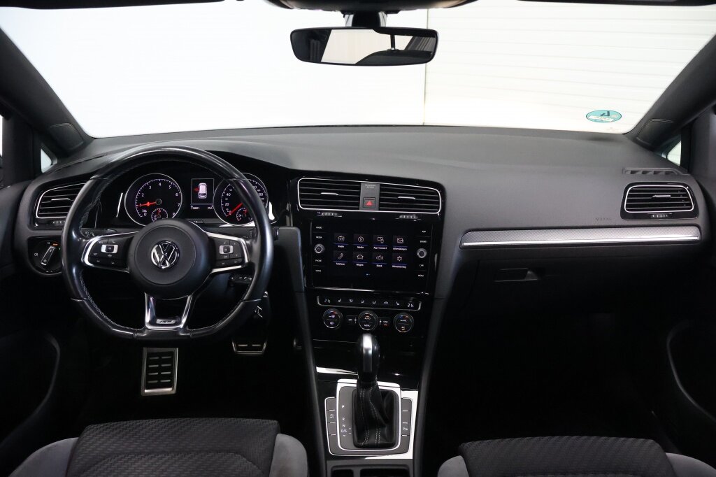 Volkswagen Golf Variant 1.5 TSI R-Line Highline | Trekhaak | Camera | Carplay - Afbeelding 2
