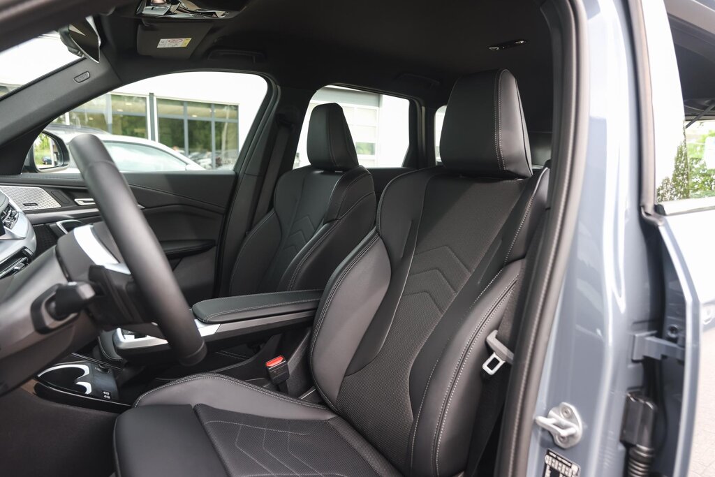 BMW X1 12