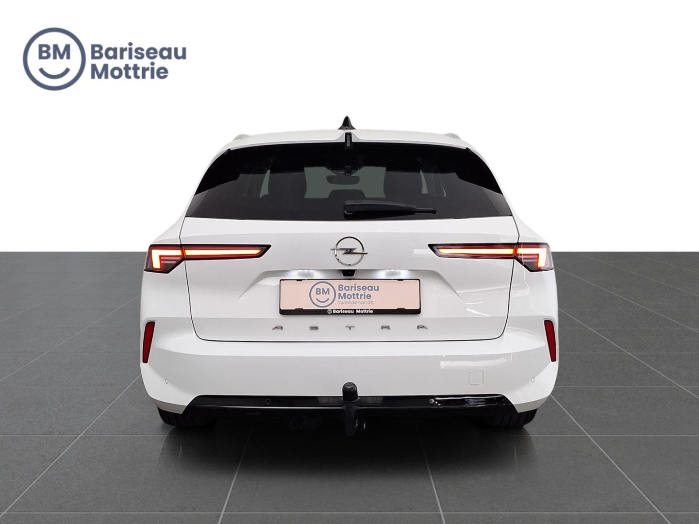 Opel Astra Sports Tourer BUSINESS EDITION AUTOMAAT *TREKHAAK*CARPLAY*DAB*CAMERA SENSOREN*KLIMAATREGELING* - Afbeelding 5