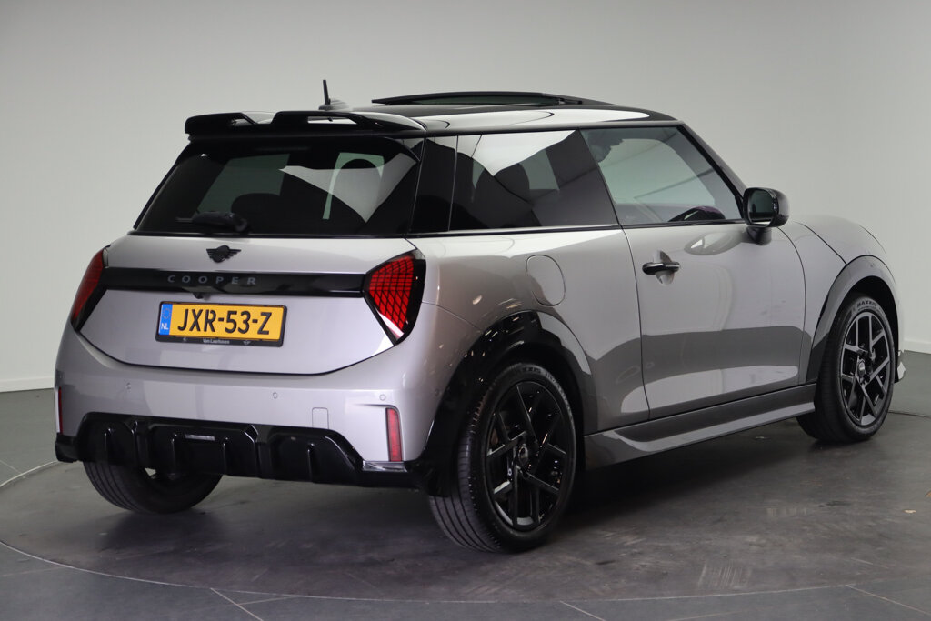 MINI 3-Deurs 3
