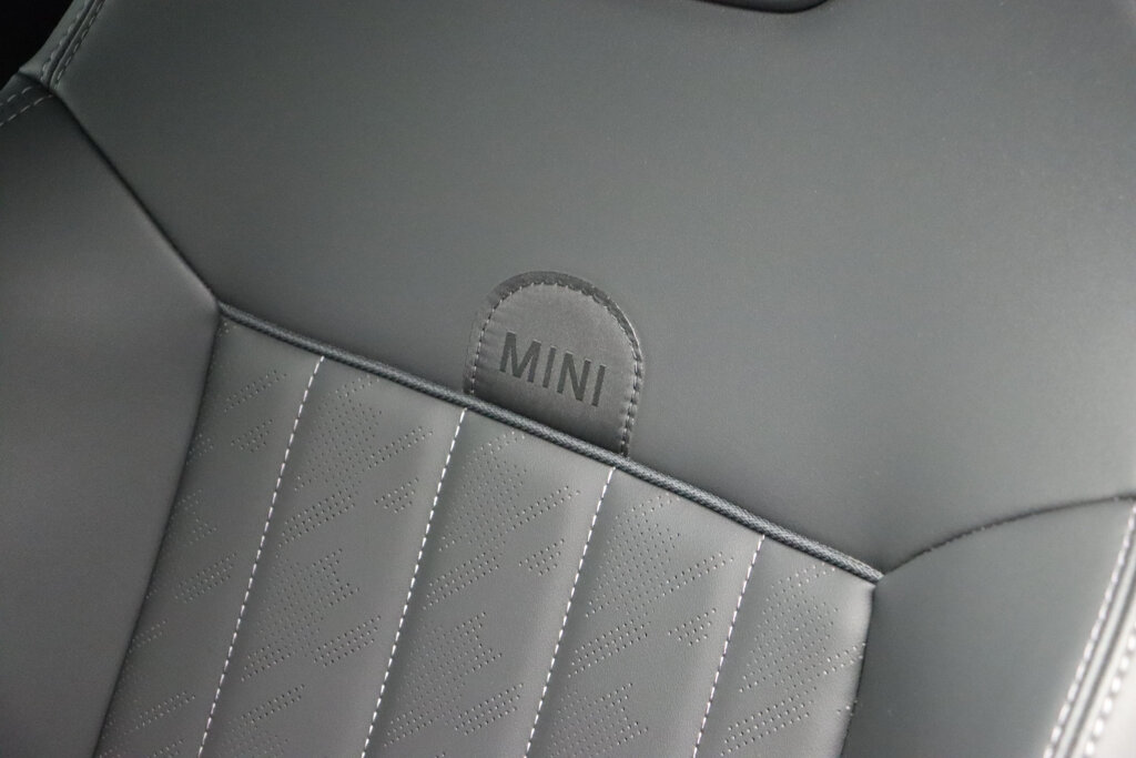 MINI 3-Deurs 20