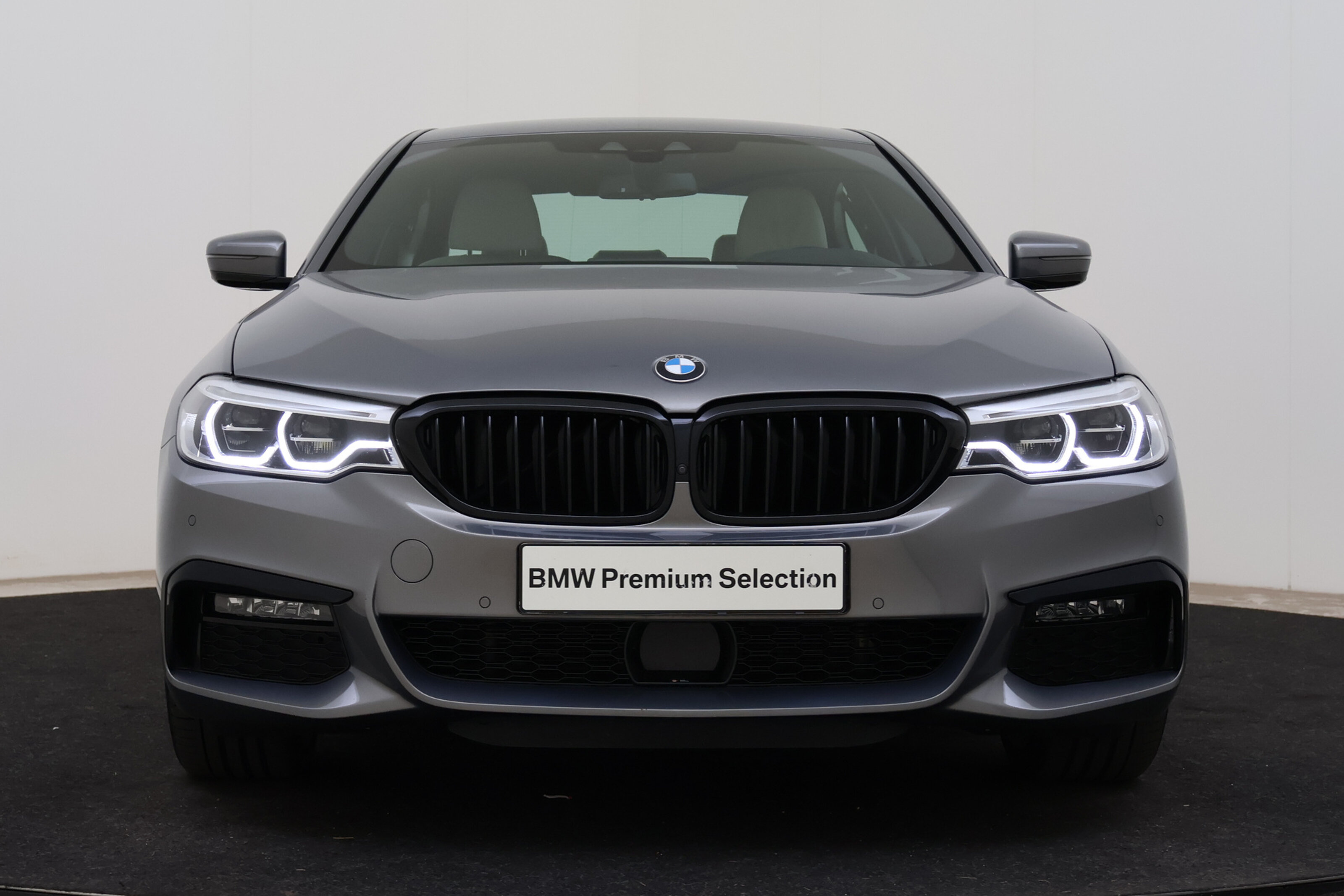 BMW 5 Serie 530e High Executive M Sport Automaat
