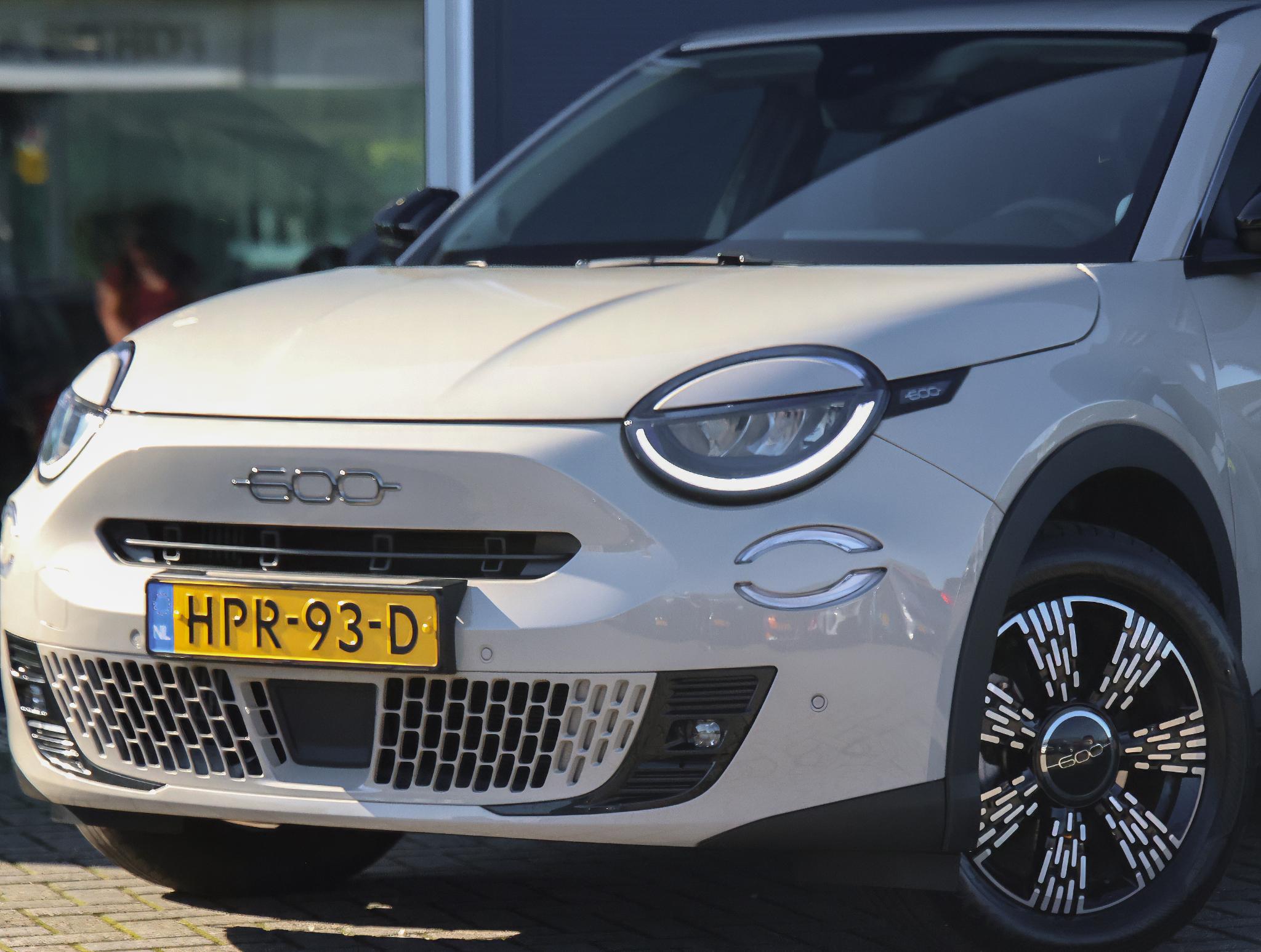 Fiat 600 1.2 Hybrid Urban - Afbeelding 5