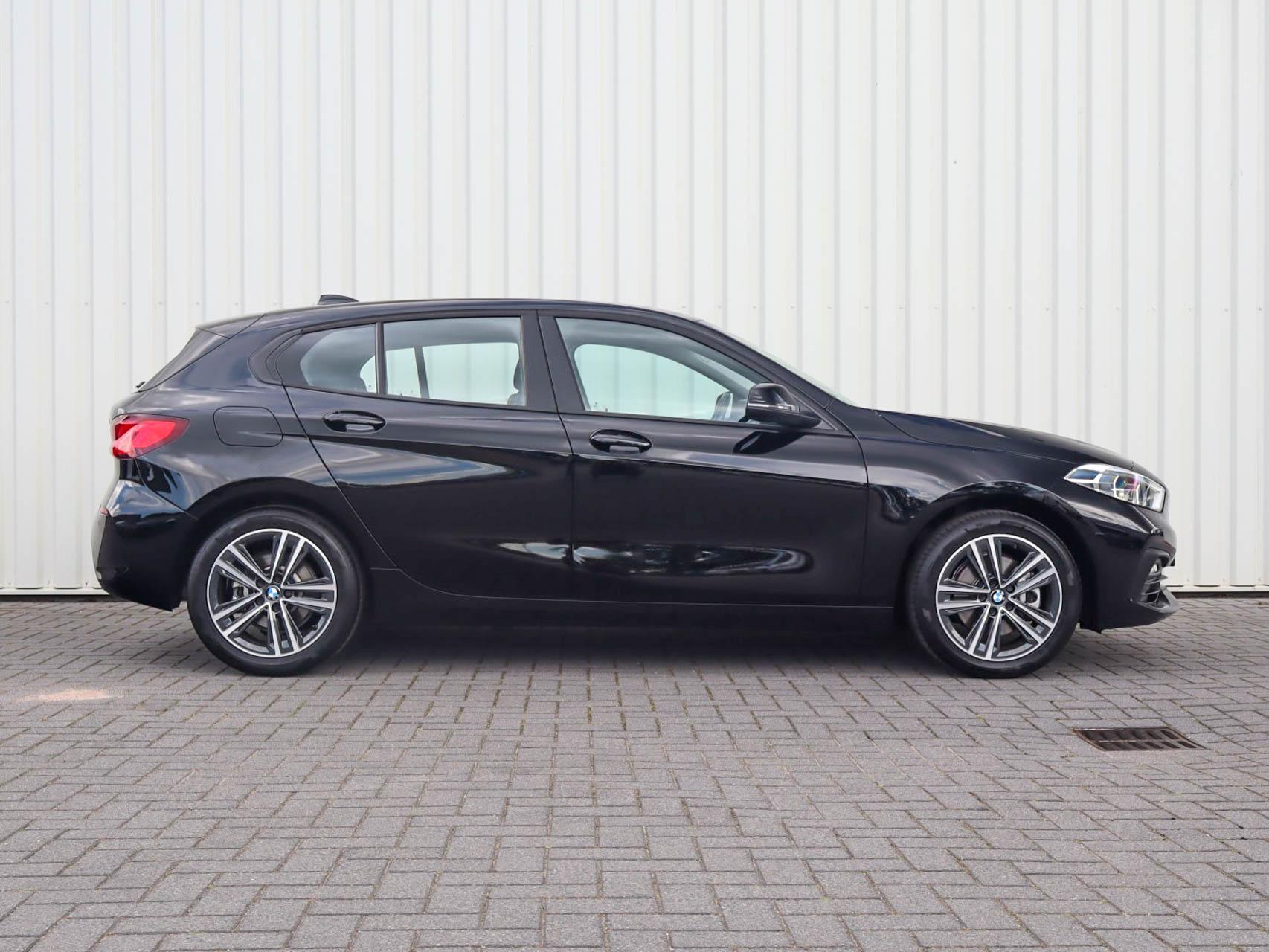 BMW 1-serie 118i 136pk AUT Business Edition - Afbeelding 3