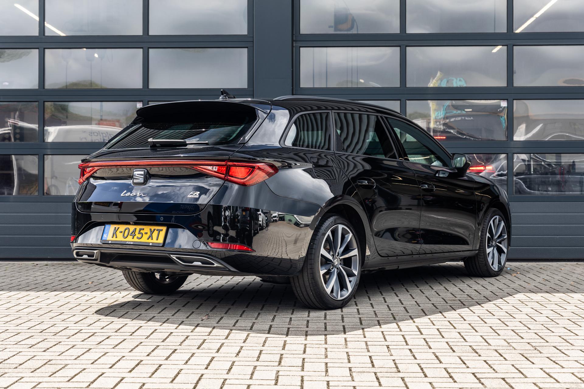 SEAT Leon Sportstourer 1.4 TSI eHybrid 204pk PHEV FR Business Intense - Afbeelding 2