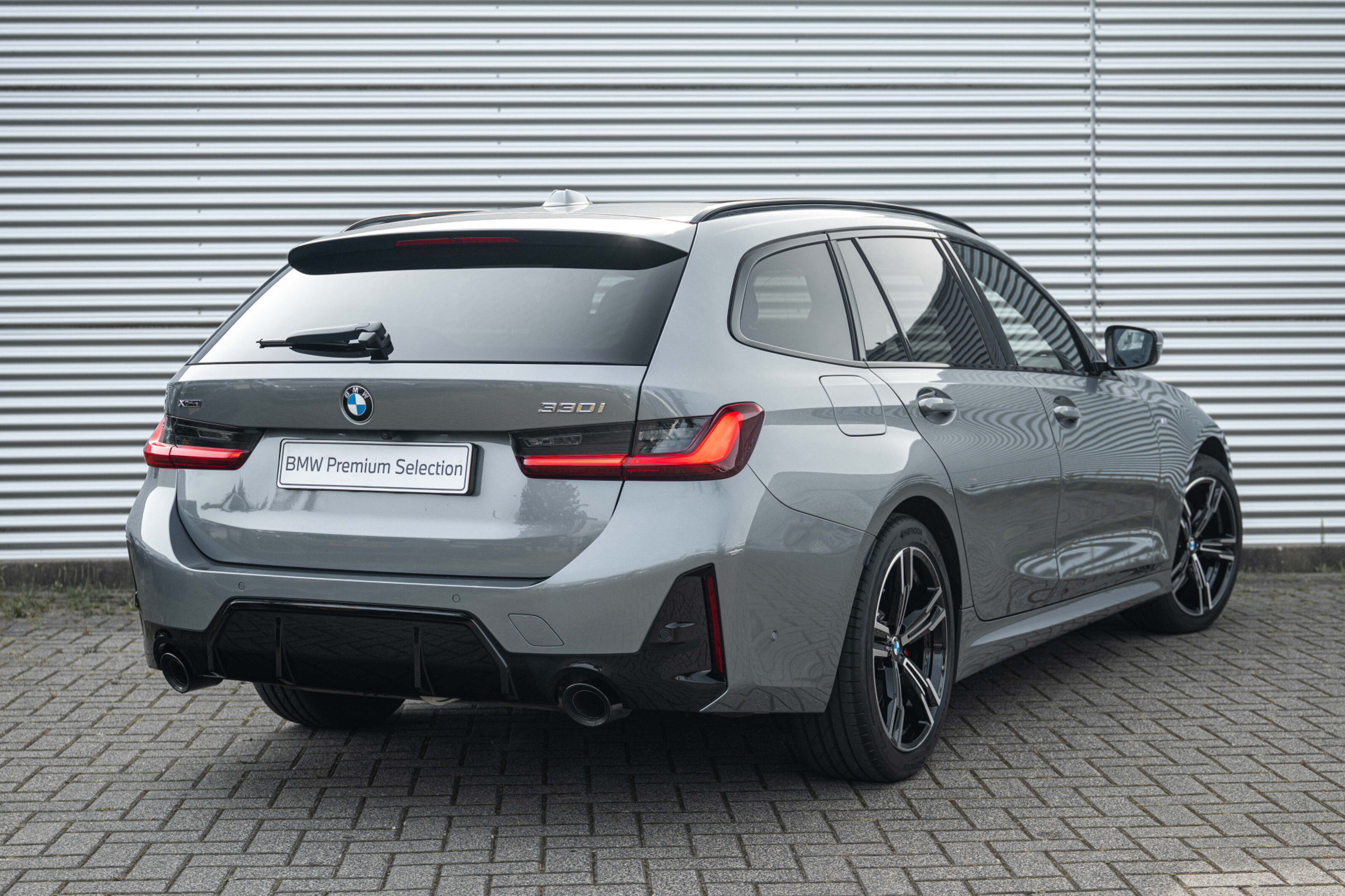 BMW 3 Serie Touring 330i xDrive M Sport Automaat